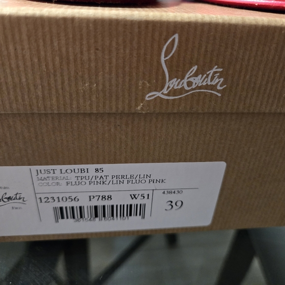 Christian Louboutin fuchsia sandals - Picture 5 of 6